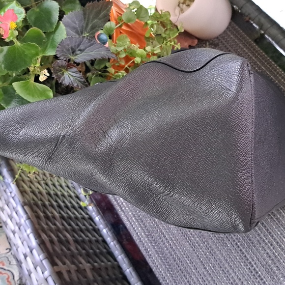 Coach Ava Navy Leather Shoulder/ Tote Excellent Condition - Picture 13 of 13